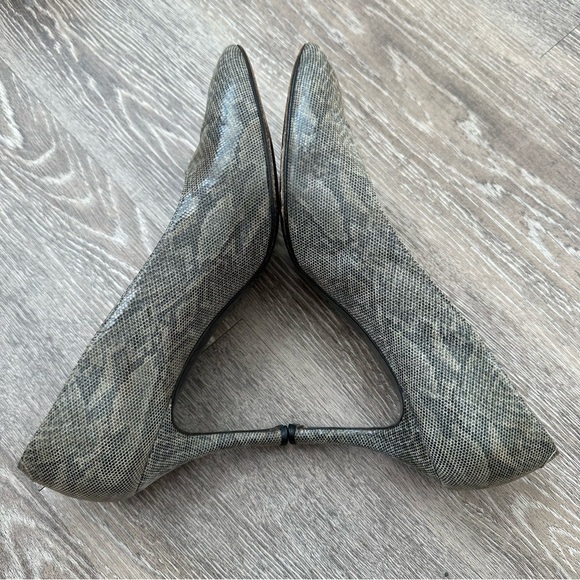 Yves Saint Laurent vintage snake pointy kitten heels, trendy shoes, fashion - Picture 9 of 14